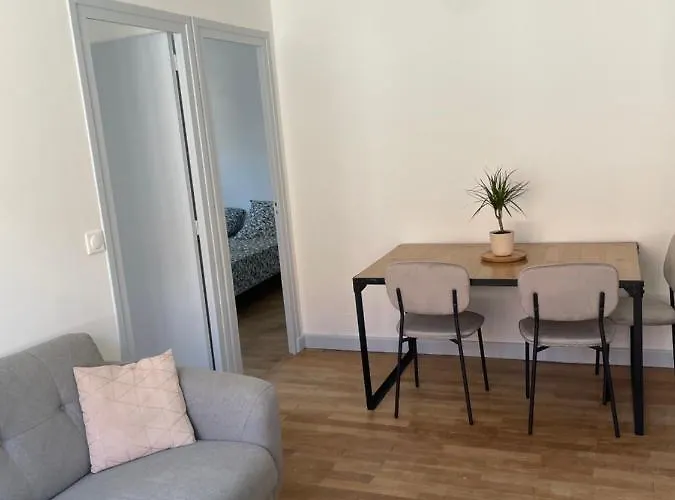 Cosy Et Calme Au Coeur De La Ville